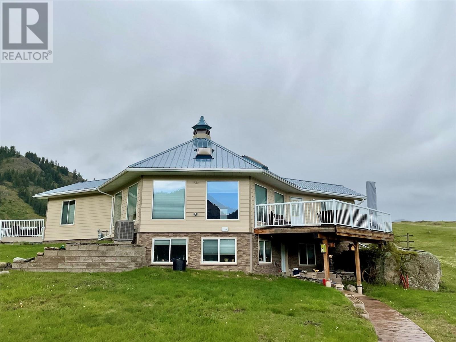 1290 Ingram Mountain Road, midway, British Columbia
