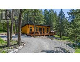 8796 North Hirtz Street, elko, British Columbia