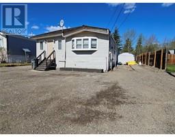5271 45 Street SE, chetwynd, British Columbia