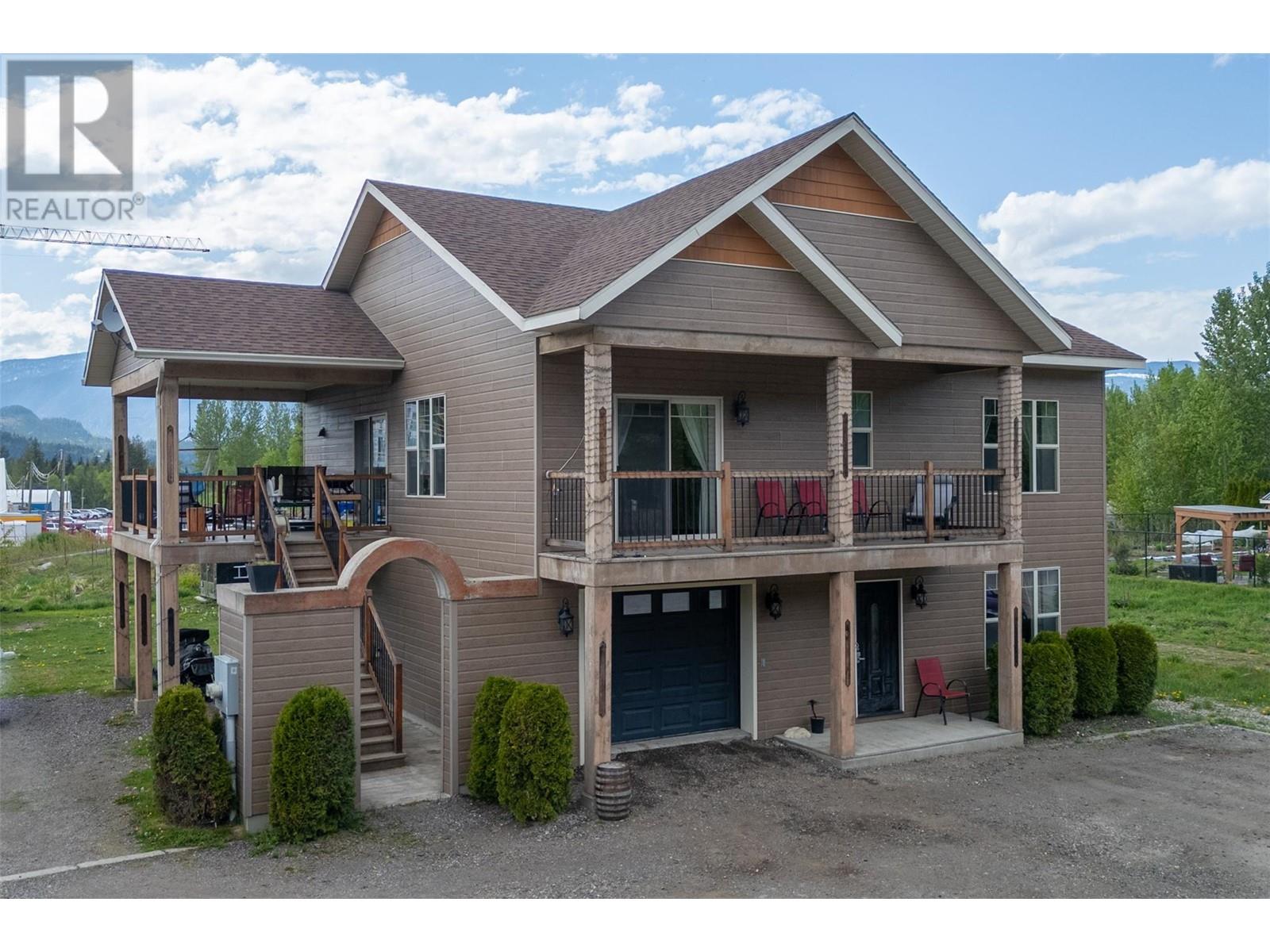 1905 Hay Road, revelstoke, British Columbia