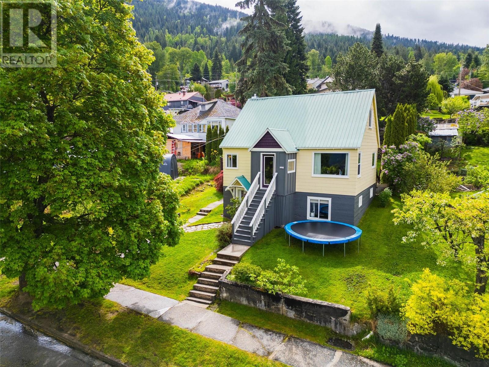 620 Innes Street, nelson, British Columbia