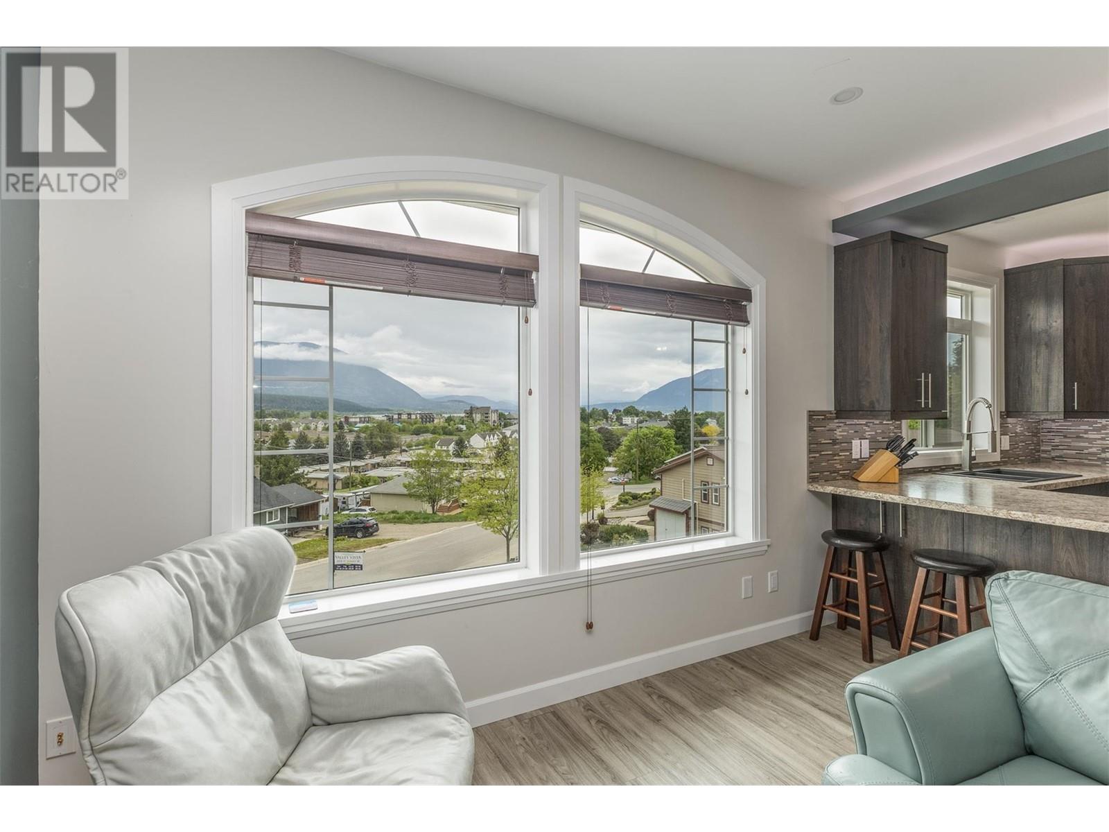 1070 1 Street SE Unit# 32, salmon arm, British Columbia