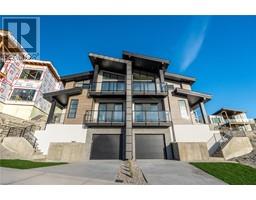 1100 Antler Drive Unit# 102, penticton, British Columbia