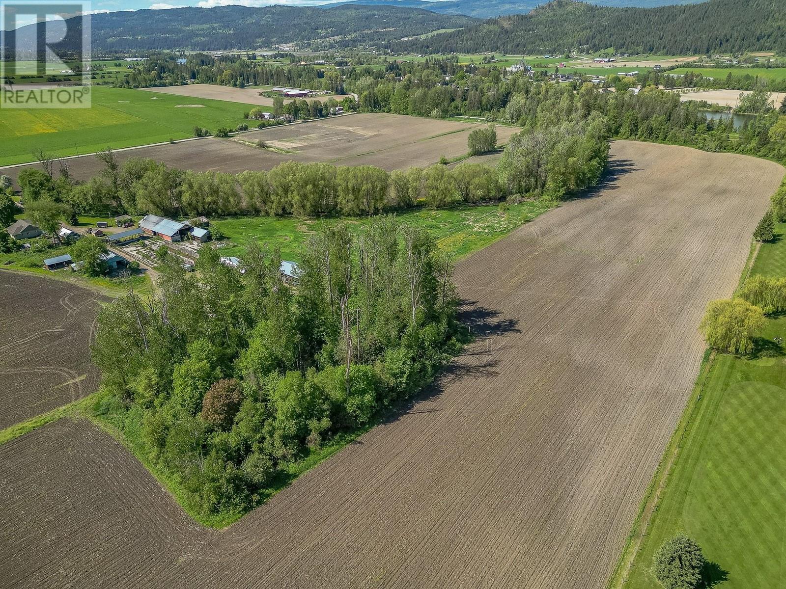 51 Monks Road, grindrod, British Columbia