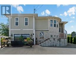 2860 15 Avenue NE, salmon arm, British Columbia