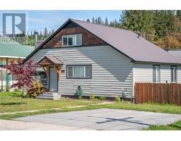 1102 Second Street W, revelstoke, British Columbia