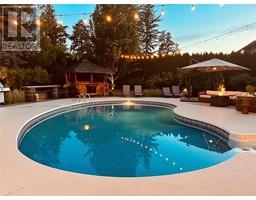 863 Coronado Crescent, kelowna, British Columbia