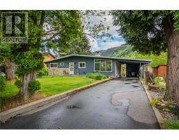 435 104th Street, castlegar, British Columbia