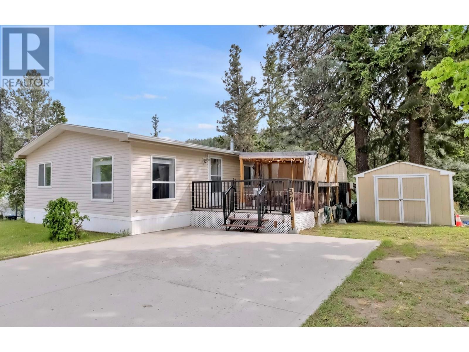 5371 Princeton Avenue Unit# 32, peachland, British Columbia
