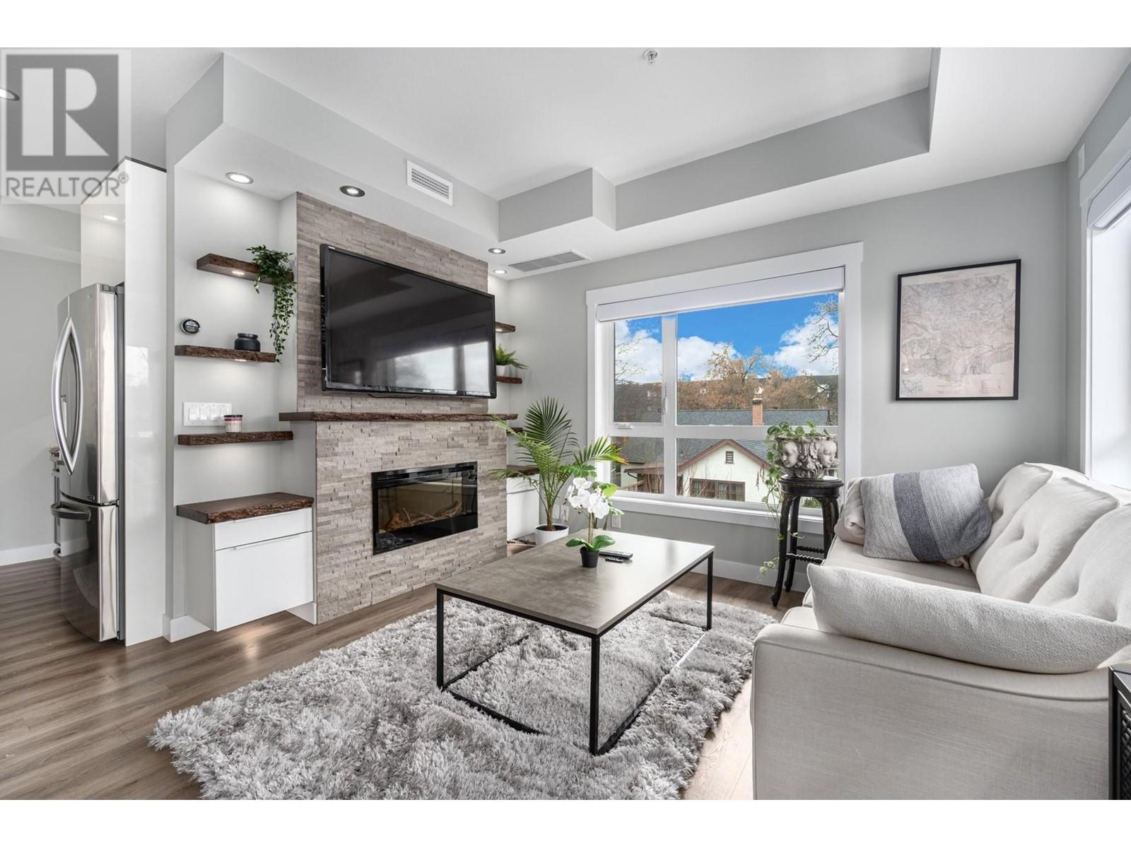1883 Water Street Unit# 201, kelowna, British Columbia
