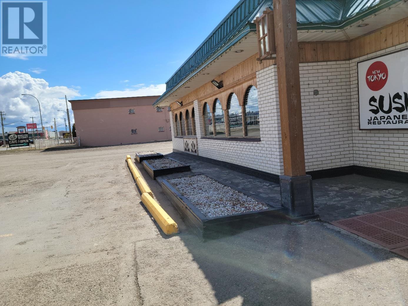 1325 Alaska Avenue, dawson creek, British Columbia