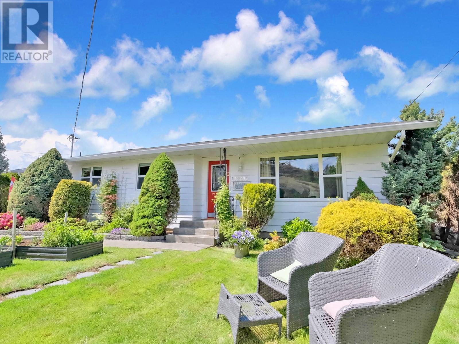 12412 VICTORIA Road, summerland, British Columbia