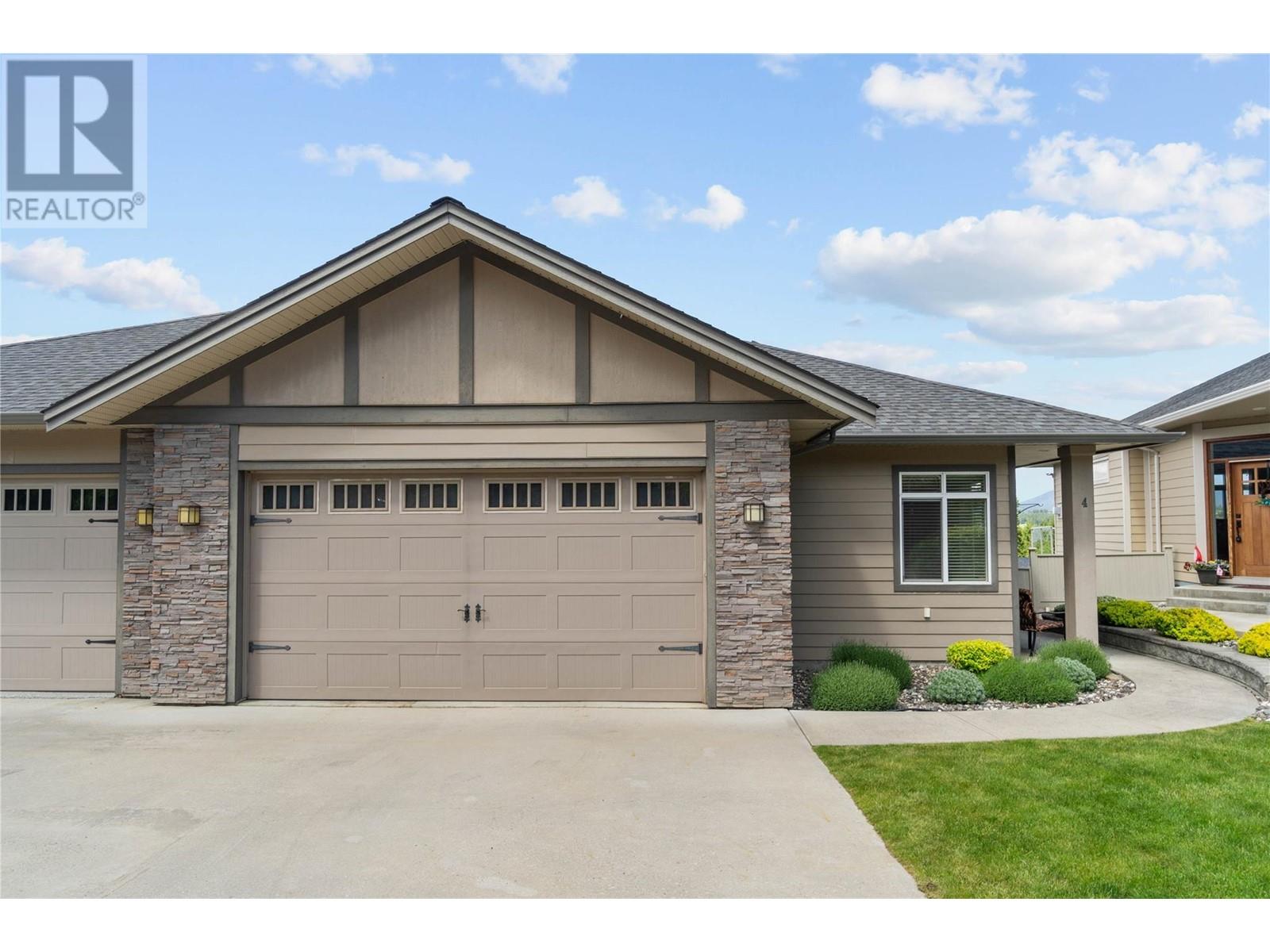 1431 Auto Road SE Unit# 4, salmon arm, British Columbia