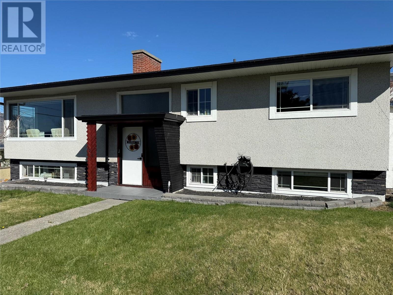 1515 Robinson Crescent, kamloops, British Columbia