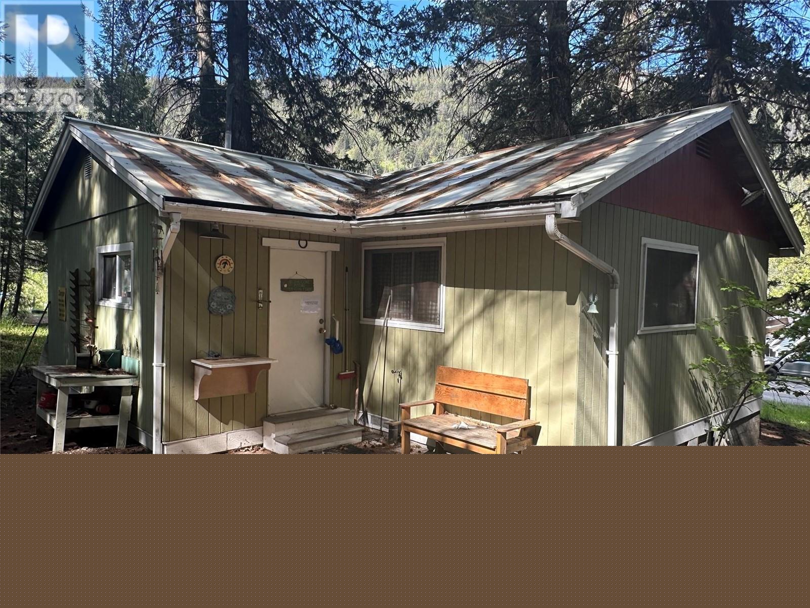 3025 5A Highway, princeton, British Columbia