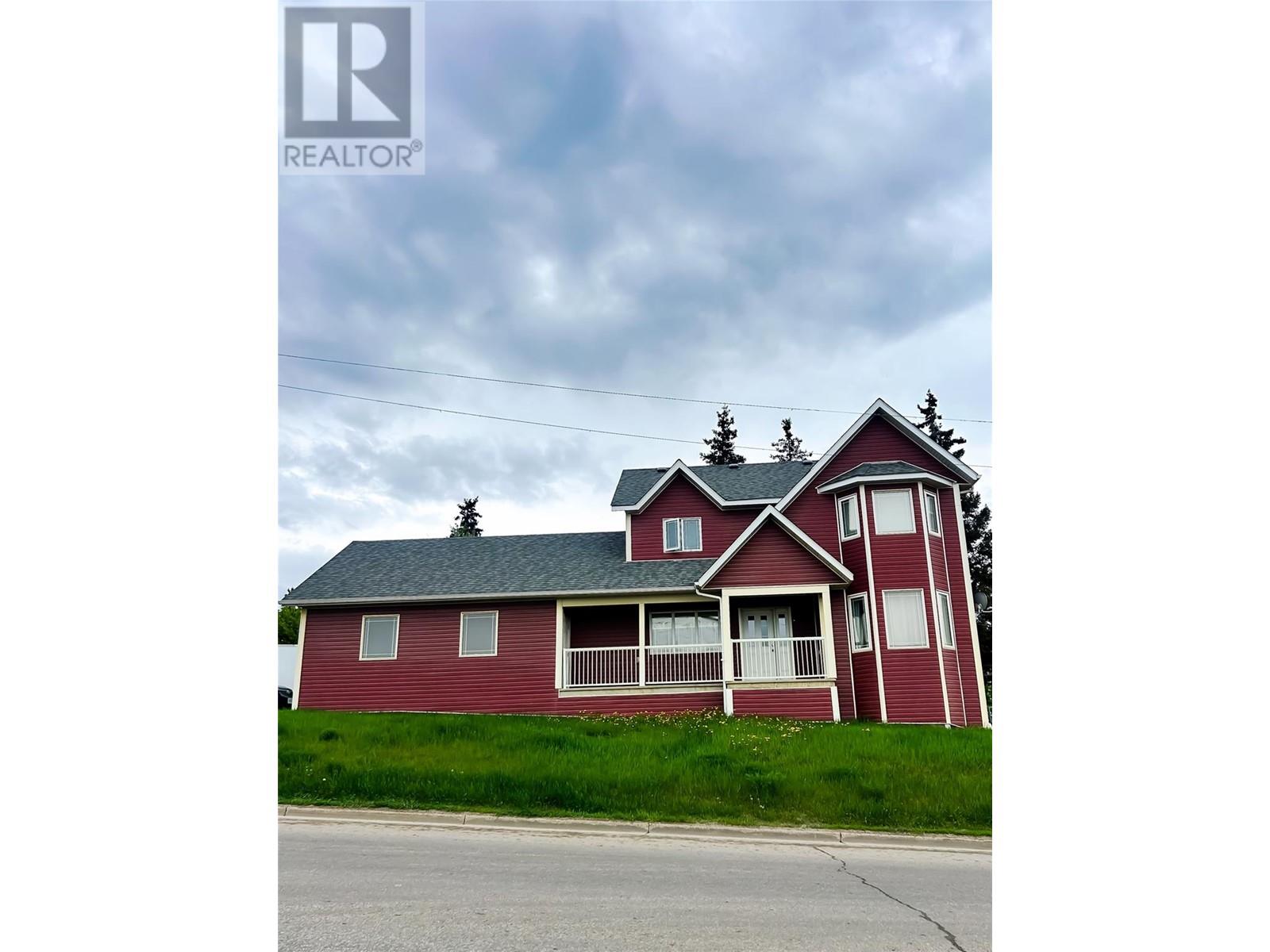 721 100 Avenue, dawson creek, British Columbia