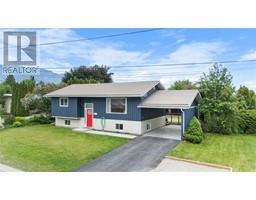 1821 Cedar Street, creston, British Columbia