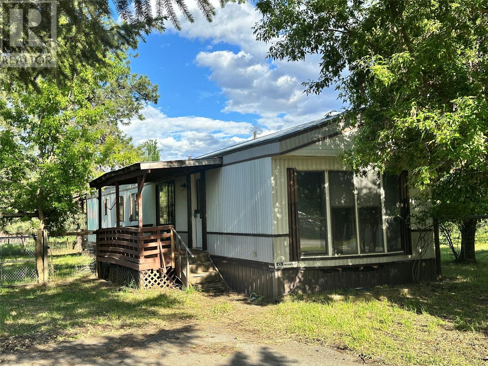 5930 18th Street, grand forks, British Columbia