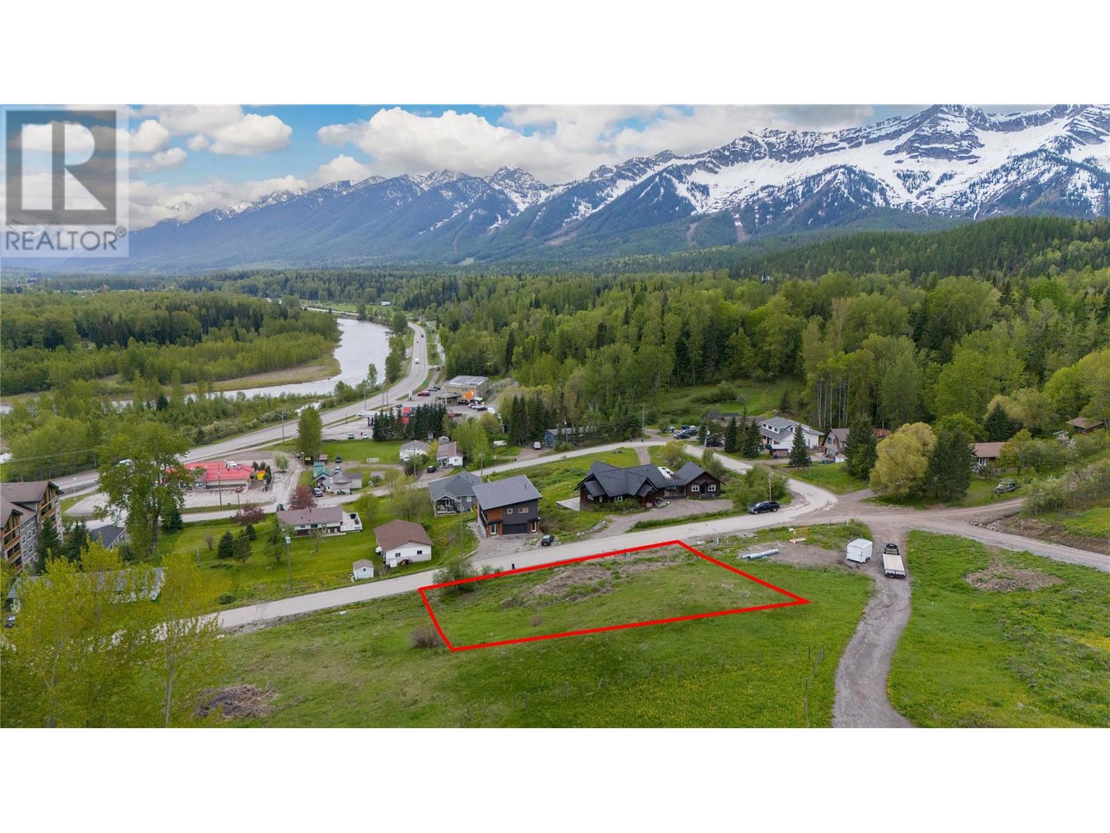 1673 MCLEOD Avenue, fernie, British Columbia