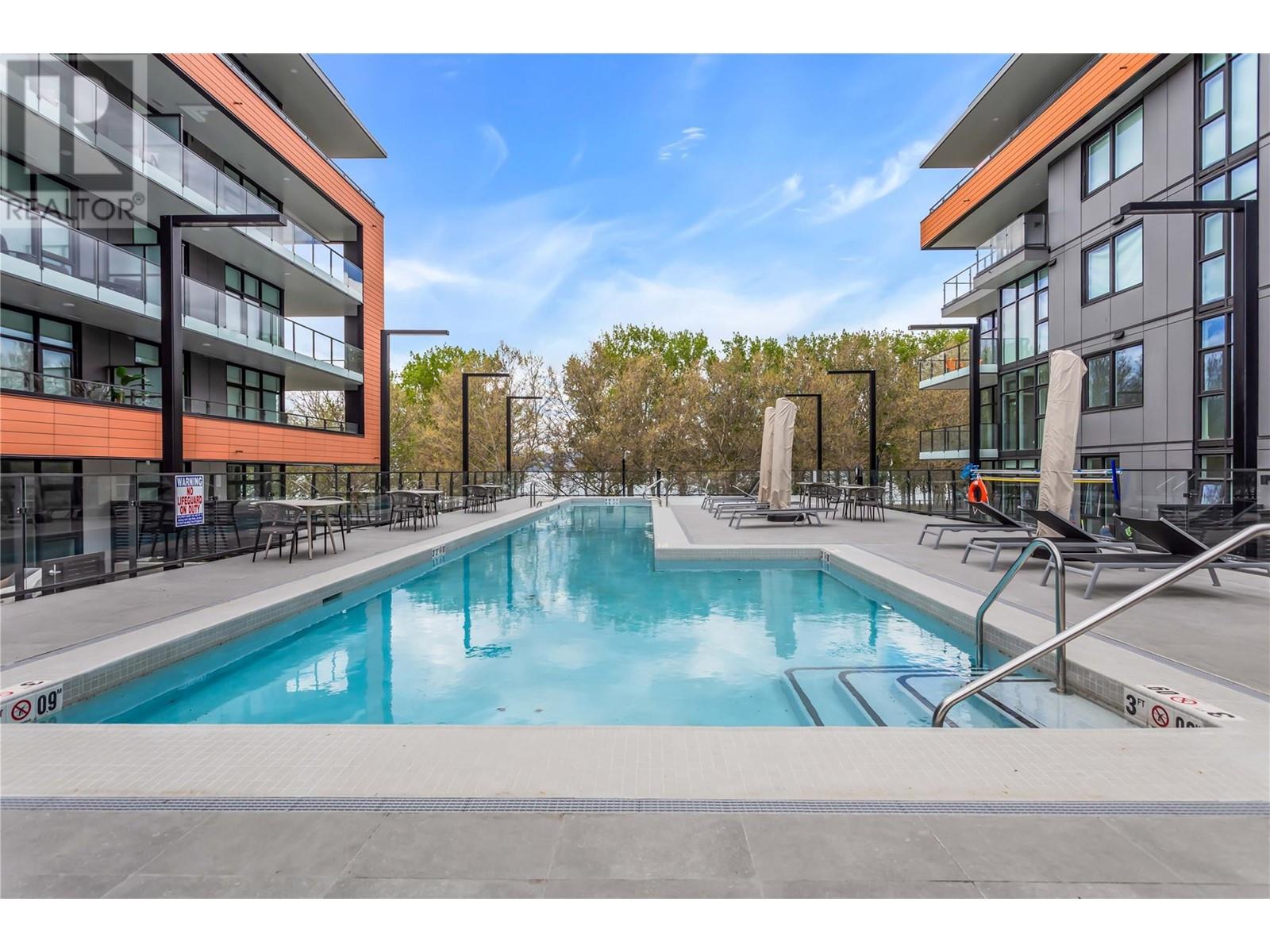 3389 Lakeshore Road Unit# 316, kelowna, British Columbia