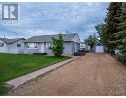 1505 115 Avenue, dawson creek, British Columbia