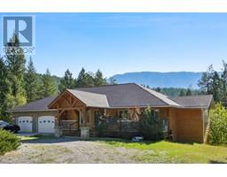 630 GREEN Road, canal flats, British Columbia