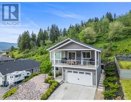 2118 Mountain View Avenue, lumby, British Columbia