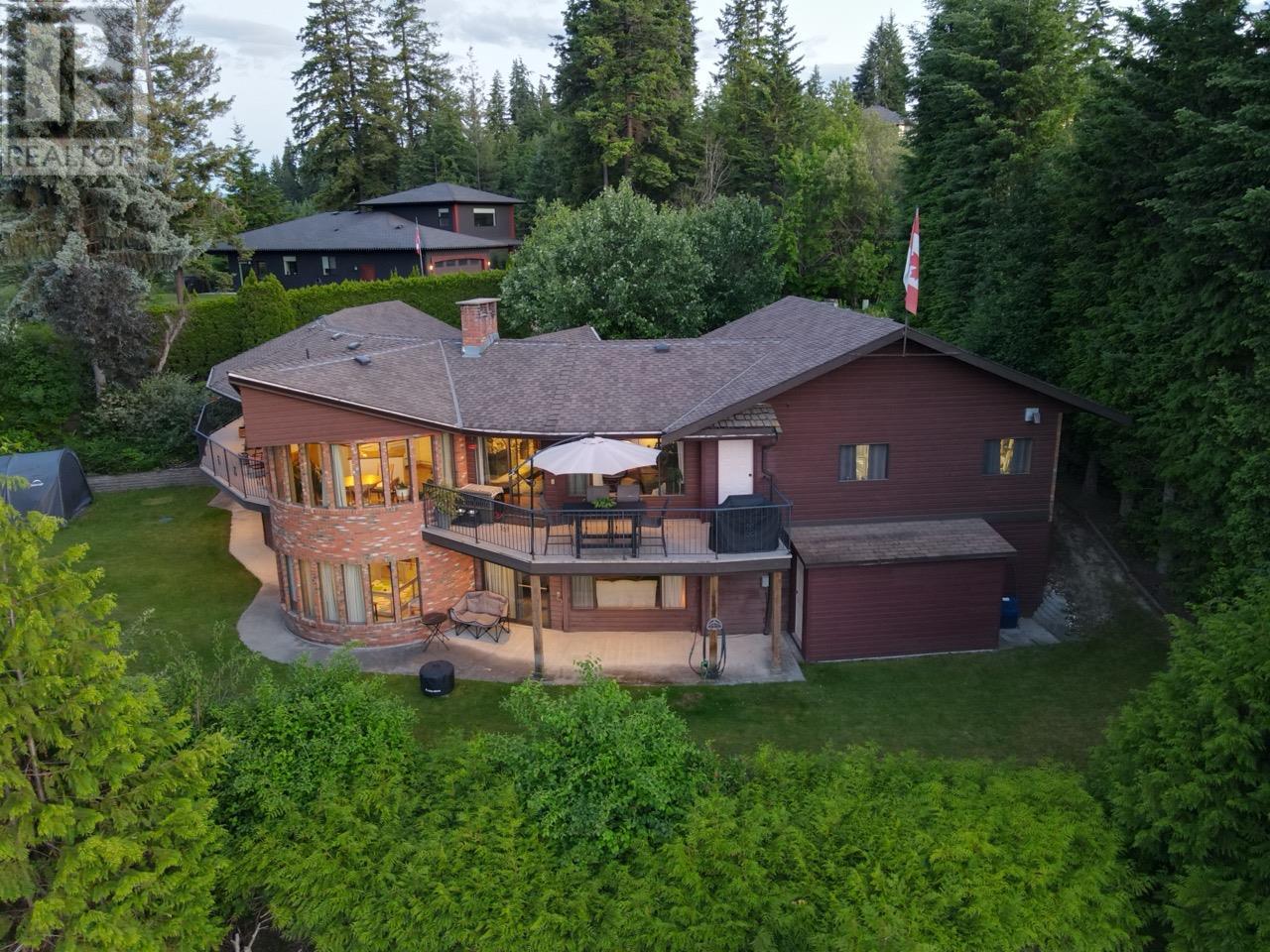 2631 Grandview Place, blind bay, British Columbia