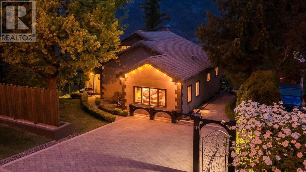 417 Hamilton Avenue, nelson, British Columbia