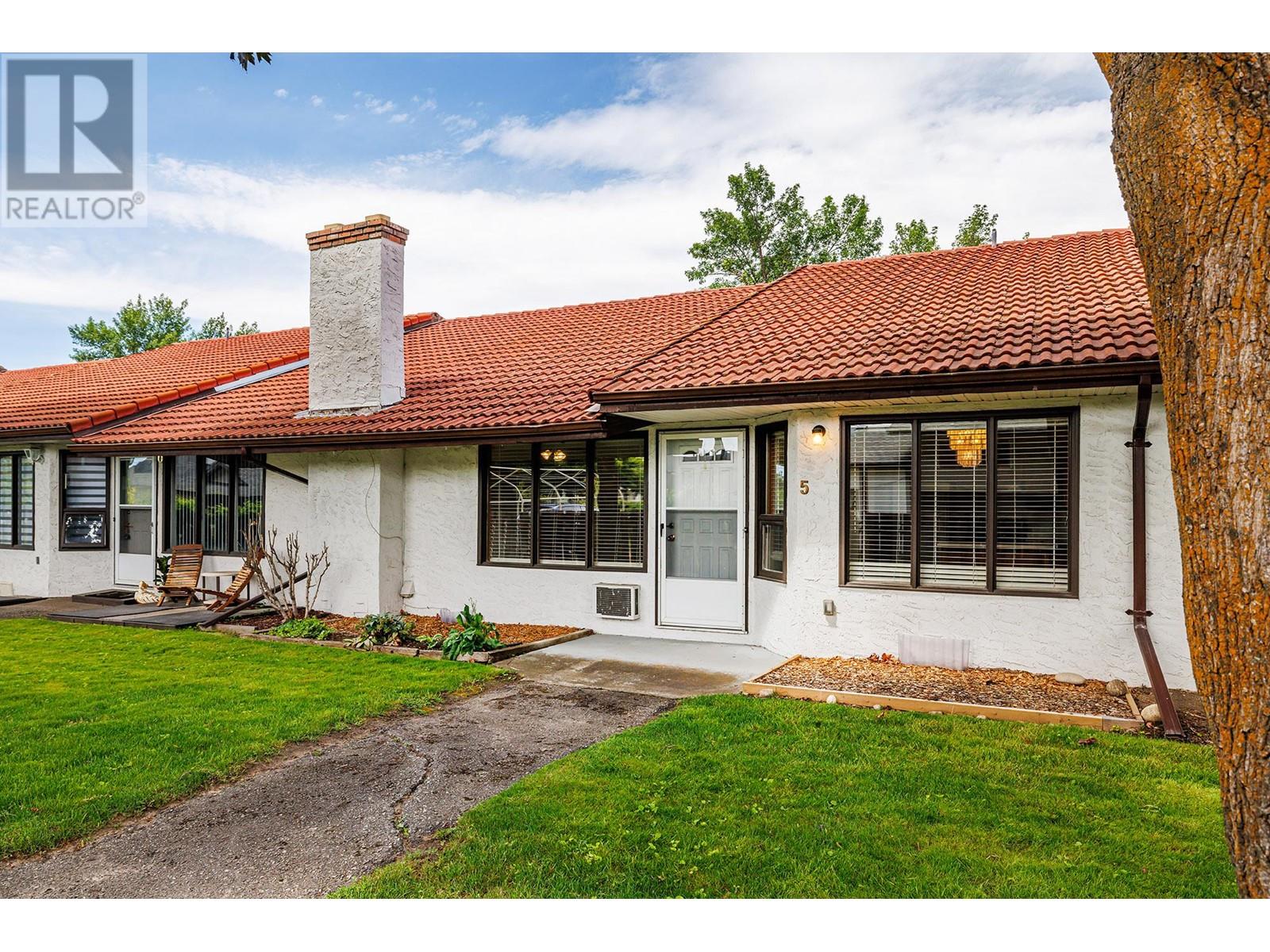 363 Gerstmar Road Unit# 5, kelowna, British Columbia