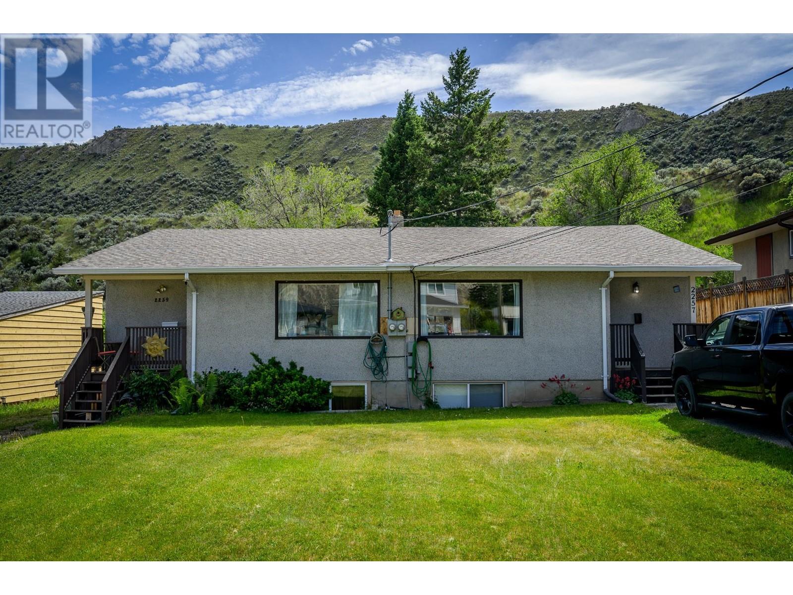 2257/2259 Valleyview Drive, kamloops, British Columbia