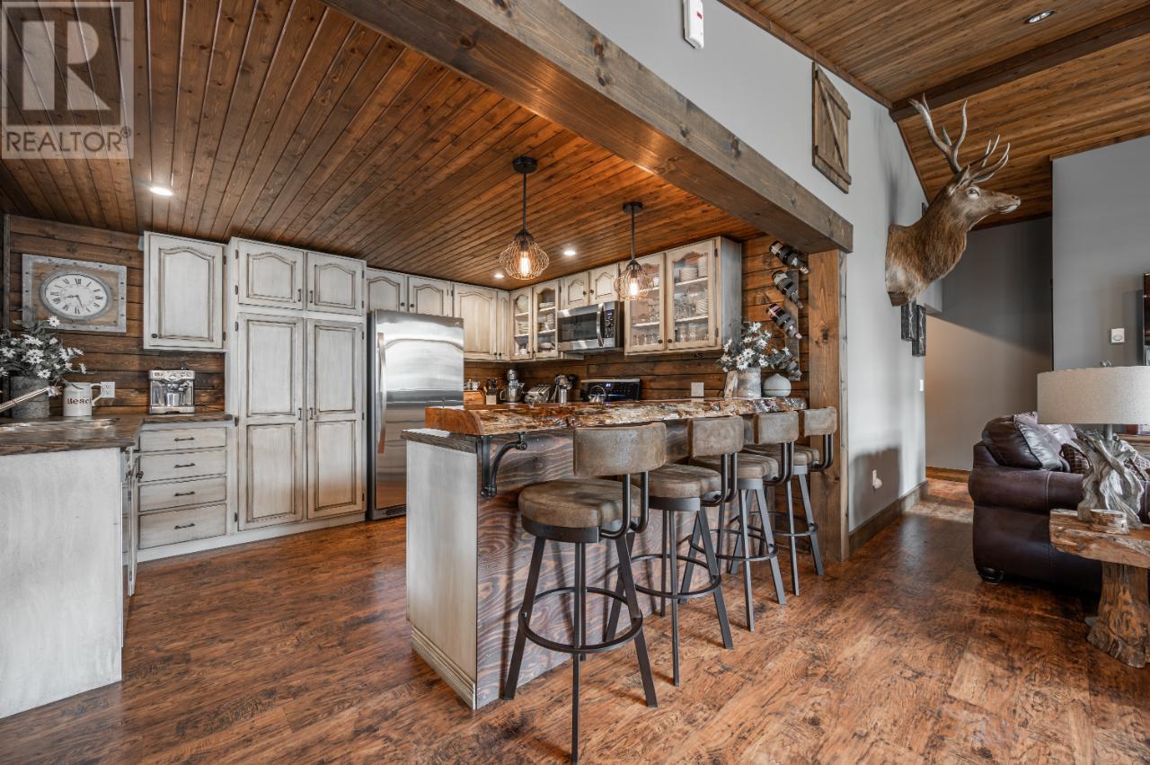 2474 LOON LAKE Road, loon lake, British Columbia