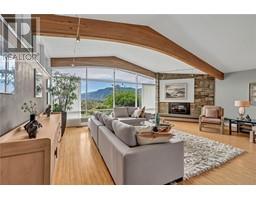 950 Creekside Road, penticton, British Columbia