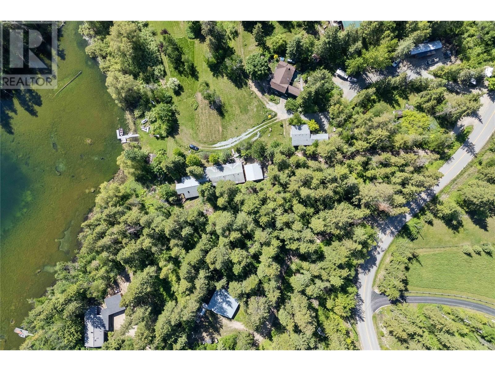 769 & 771 Gardom Lake Road, enderby, British Columbia