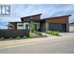 632 Hart Place, vernon, British Columbia