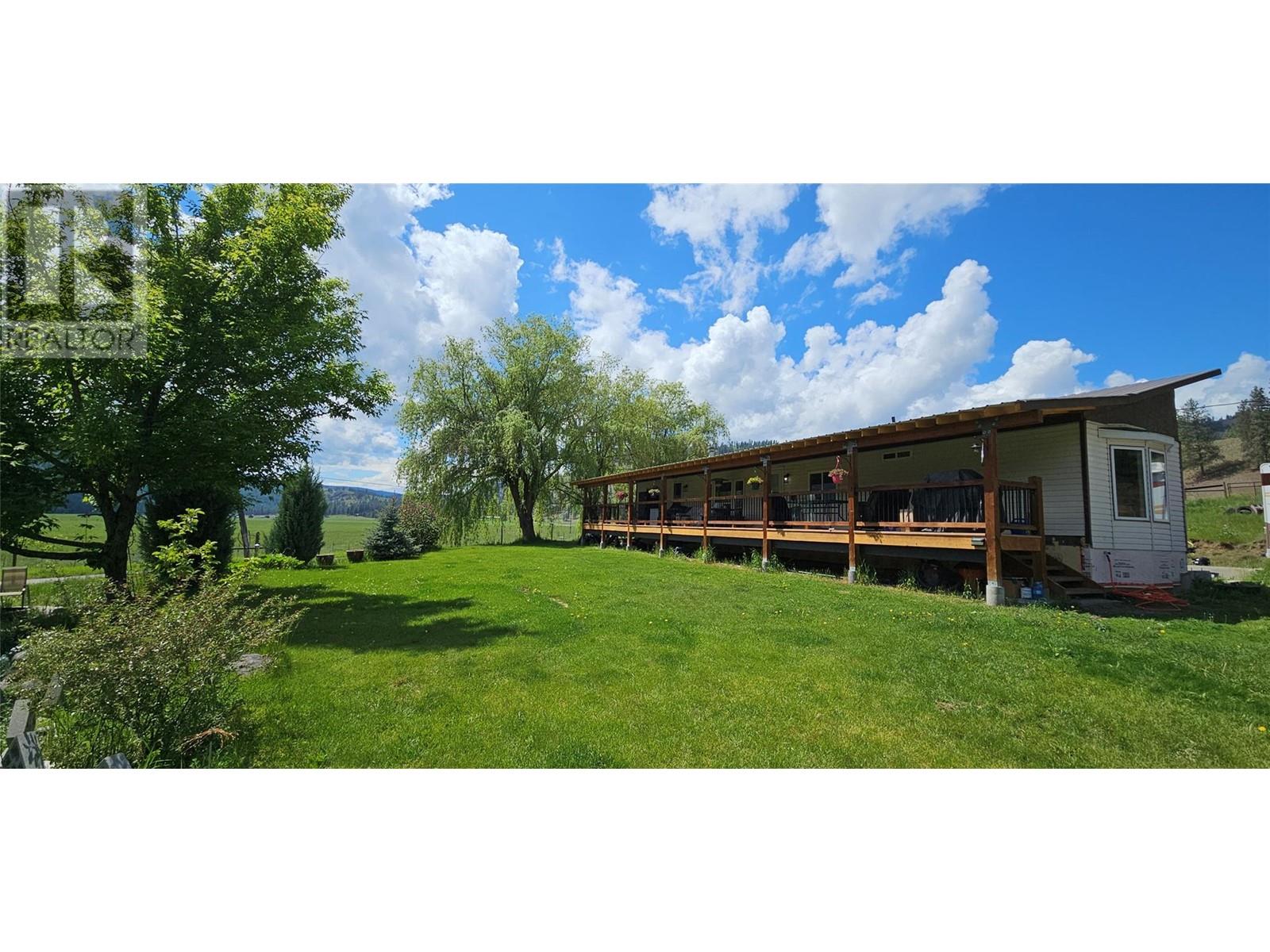 1665 Peacock Road, rock creek, British Columbia