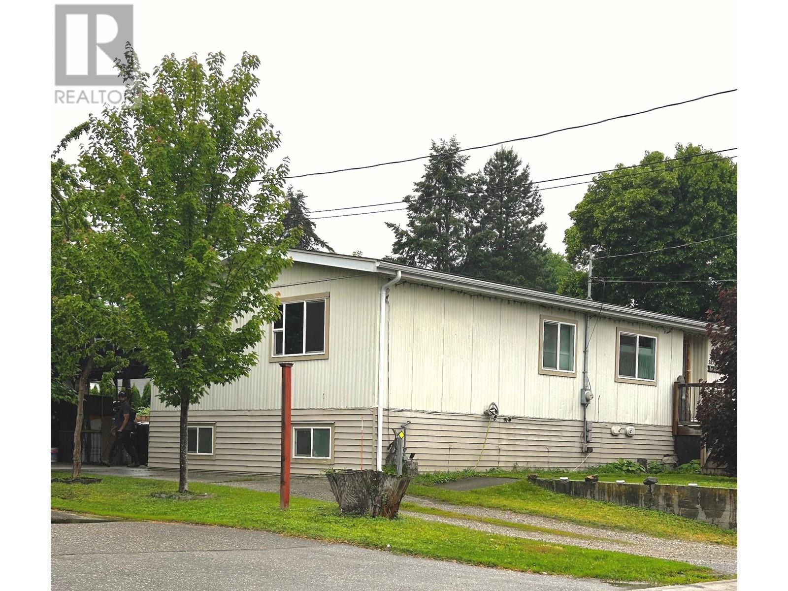 2875 Willowdale Drive, armstrong, British Columbia