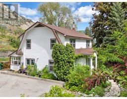 7118 Peach Orchard Road, summerland, British Columbia