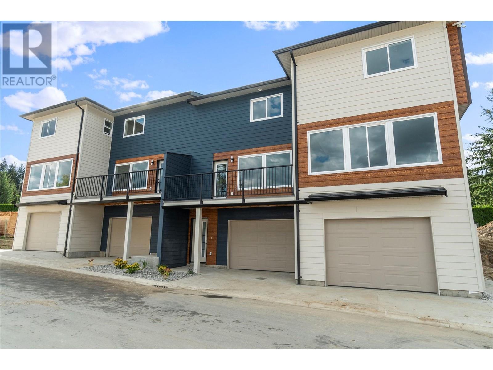 981 12 Street SE Unit# 36, salmon arm, British Columbia