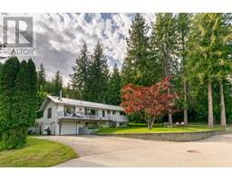 402 Coach Road, sicamous, British Columbia
