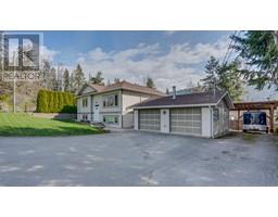 1920 36th Street, salmon arm, British Columbia