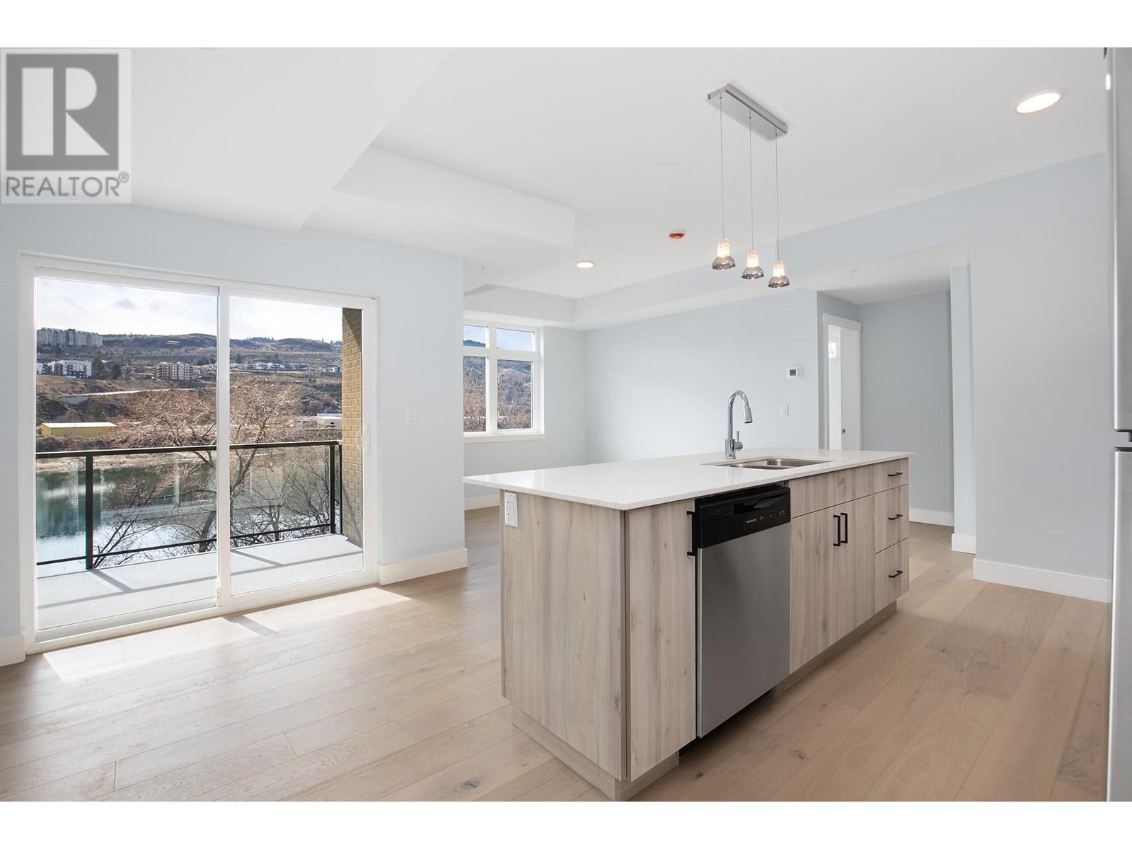 207 ROYAL Avenue Unit# 505, kamloops, British Columbia
