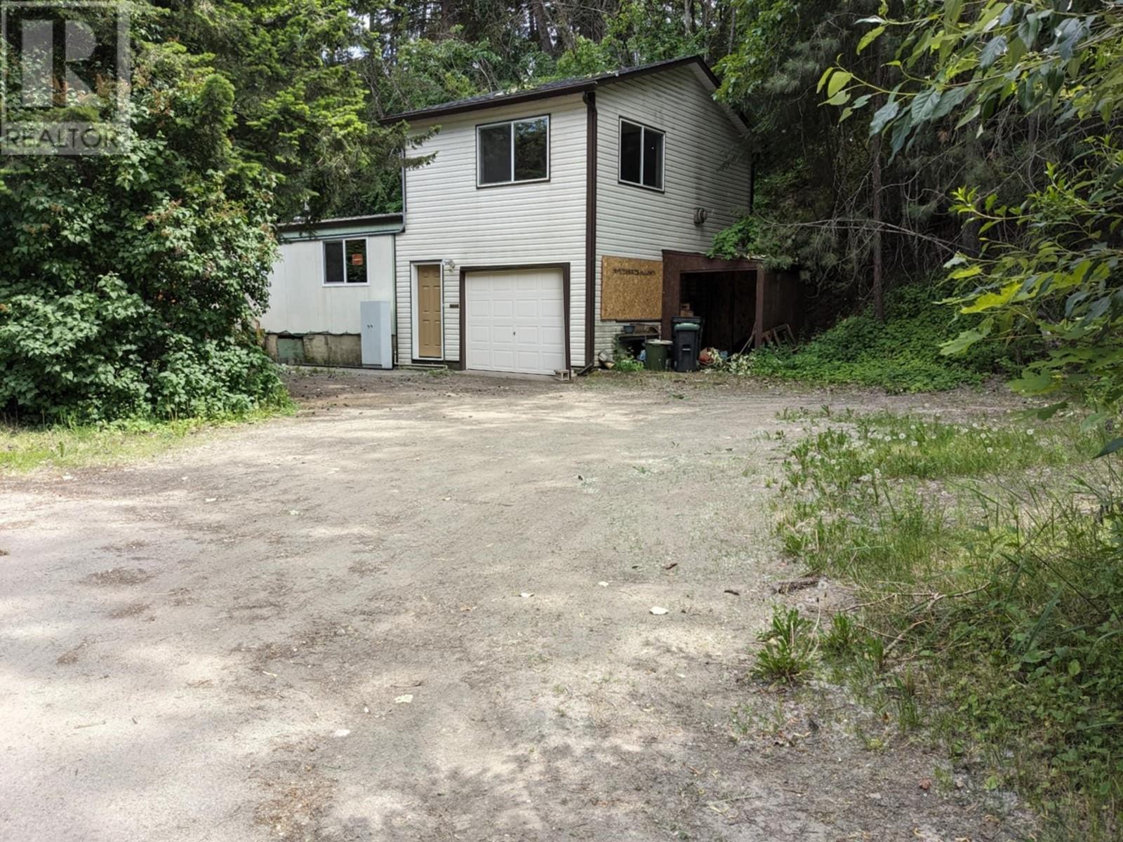 1300 46 Avenue, vernon, British Columbia