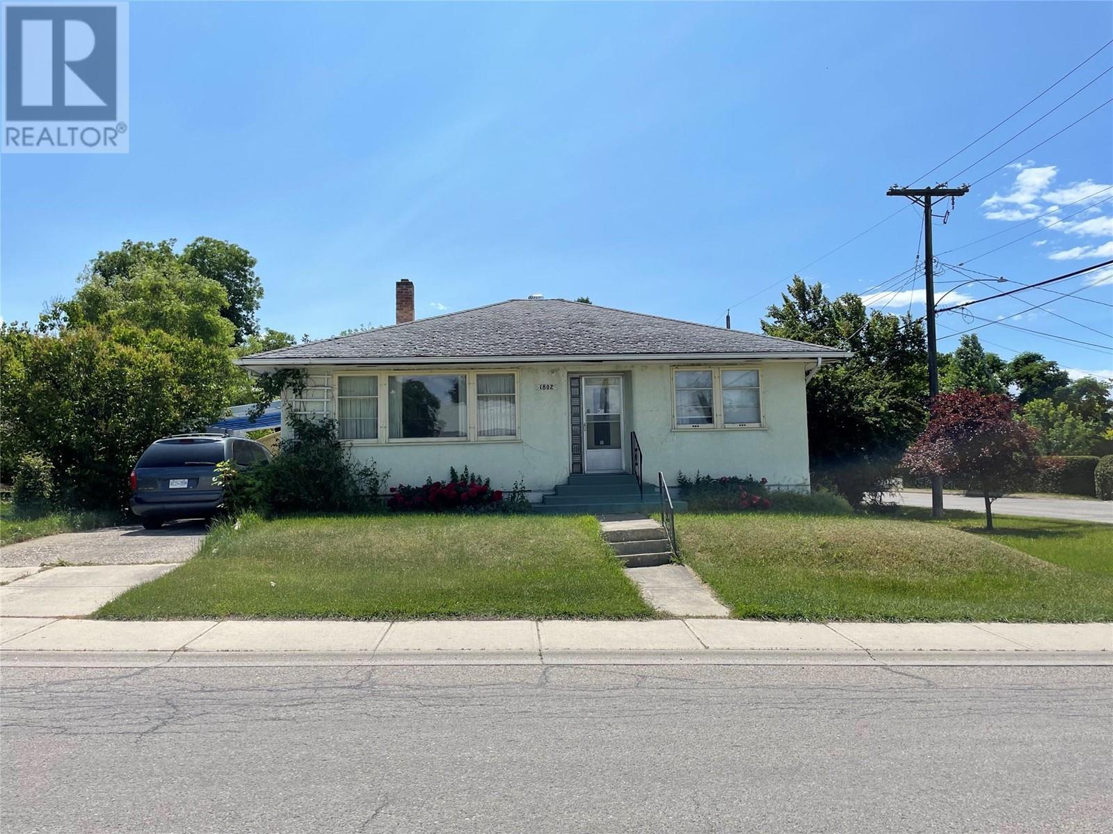 1802 35 Avenue, vernon, British Columbia