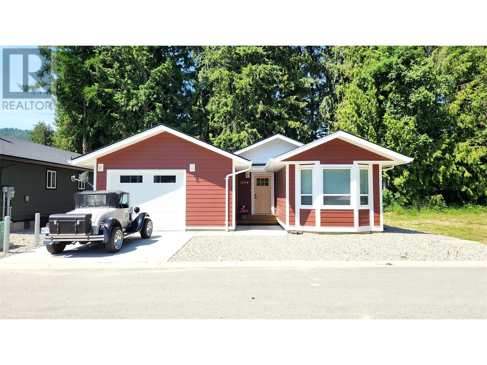 1134 Hawthorn Row Lot# #24, sicamous, British Columbia