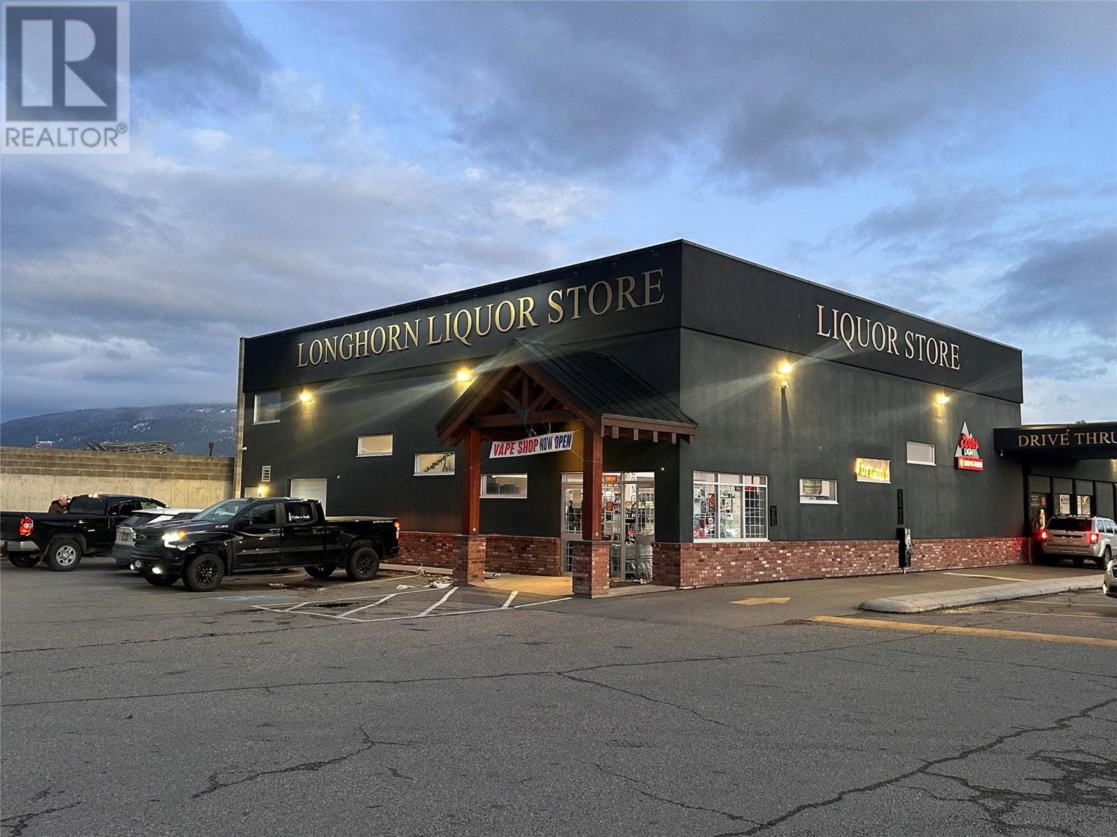 4513 25 Avenue, vernon, British Columbia