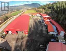 2054 Trans Canada Highway, sicamous, British Columbia