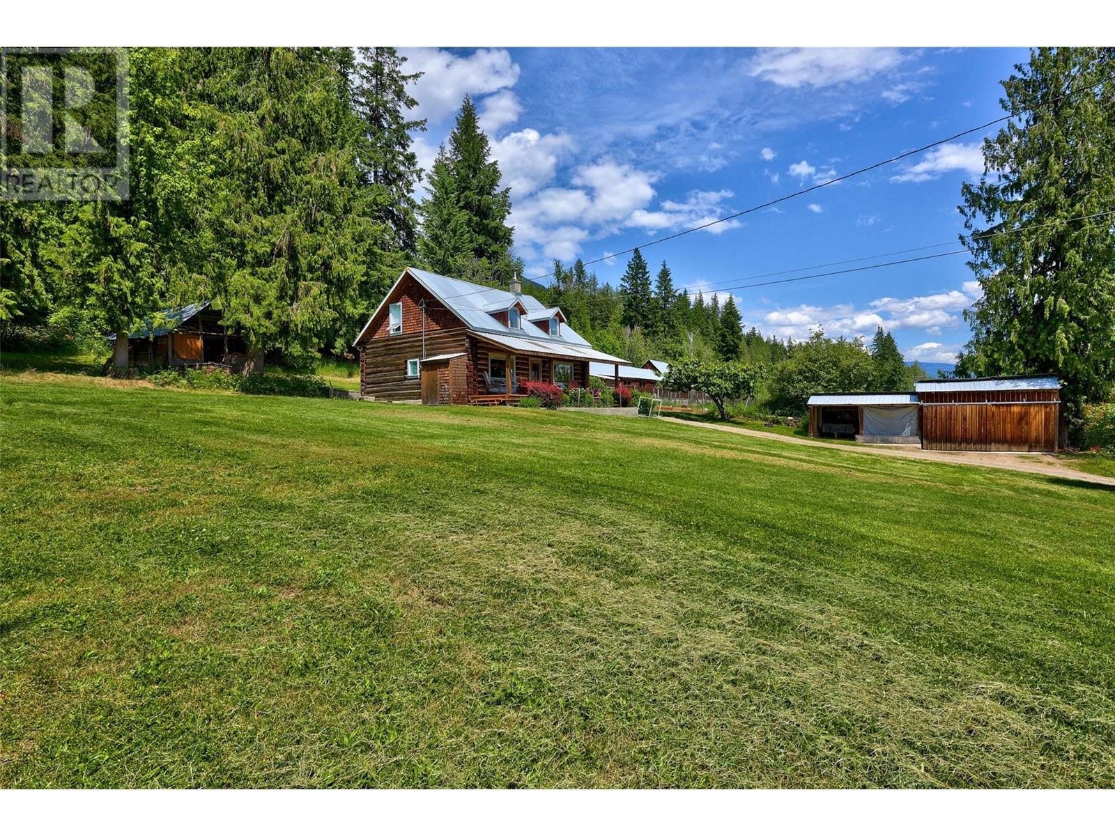 7483 Squilax-Anglemont Road, anglemont, British Columbia