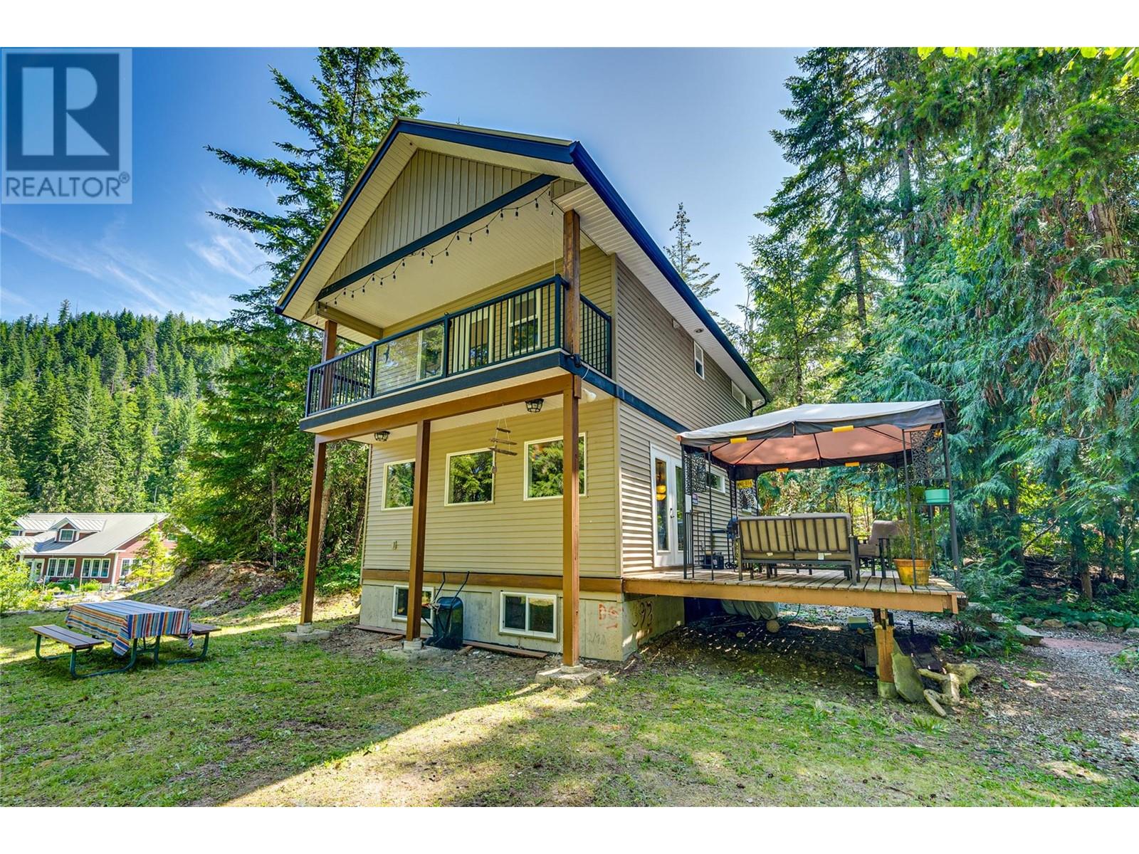 593 Davidson Drive, swansea point, British Columbia