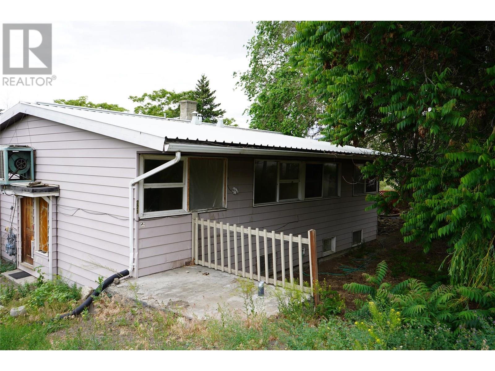 221 Government Street, ashcroft, British Columbia